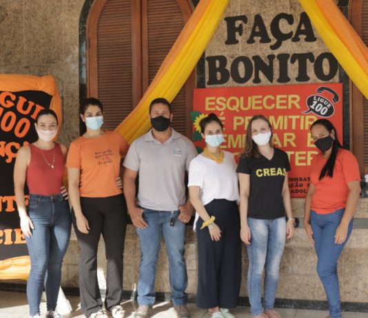 Assistência Social por meio do CREAS realiza panfletagem para chamar atenção sobre o combate ao abuso e exploração sexual de crianças e adolescentes