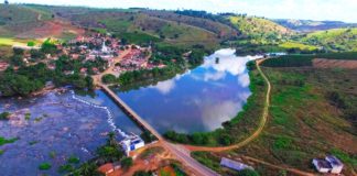 Prefeitura de Nova Venécia inicia preparação para calçamento rural no Patrimônio do Bis