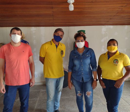 Secretaria de Cultura e Turismo de Nova Venécia recebe kits de camisetas para incentivar turismo