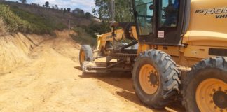 Secretaria de Agricultura continua trabalho de cascalhamento e reabertura de estradas no interior de Nova Venécia