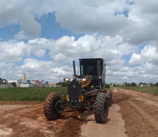 Bairro Aeroporto recebe melhoria em ruas que rodam o transporte público