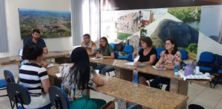 Secretaria Municipal de Assistência Social, realizou a apresentação do Programa Criança Feliz (PCF)