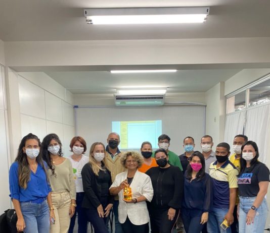 Prefeitura de Nova Venécia em parceria com SEBRAE oferta curso de capacitação aos servidores