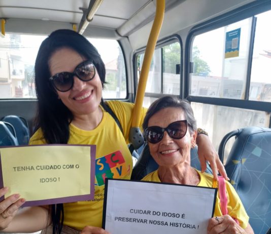 Movimento Legal: Idosos do CCI fazem mobilização no transporte público de Nova Venécia