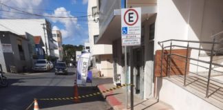 Prefeitura de Nova Venécia realiza pintura de sinalização de vagas de estacionamento no município