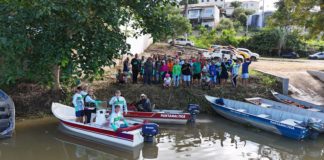 Prefeitura realiza mutirão para limpar margens do Rio Cricaré em Nova Venécia