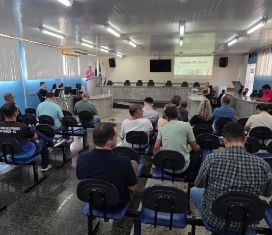 Prefeitura de Nova Venécia realiza audiência pública para discutir o Orçamento Municipal de 2027