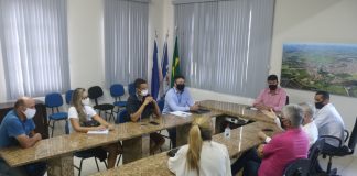 Prefeito de Nova Venécia se reúne com representantes do Sesi/Senai/IEL para viabilizar cursos profissionalizantes