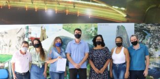 Mais cinco aprovados em concurso tomam posse na Prefeitura de Nova Venécia