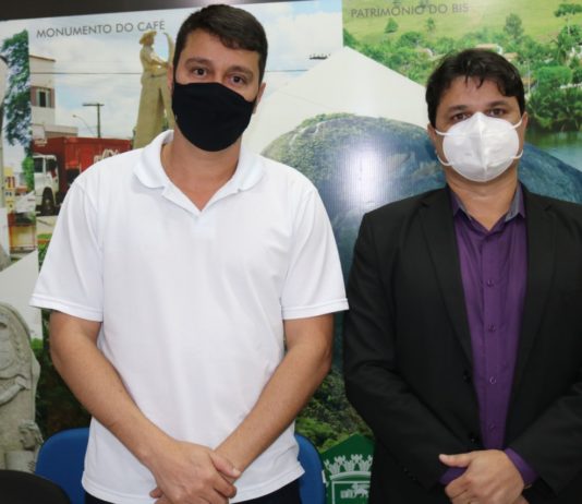 Prefeitura e Governo do Estado discutem ações na saúde em Nova Venécia