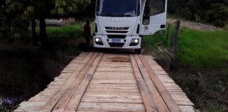 Pontes e estradas do interior de Nova Venécia são recuperadas por meio da Secretaria de Agricultura.