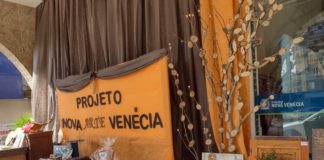 Exposição artística está aberta ao público no saguão da Prefeitura