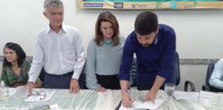 Nova Venécia lança programa Alfabetização Aqui é pra Valer