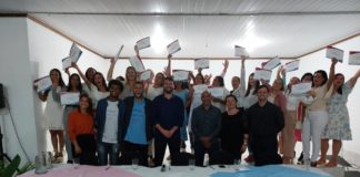 Secretaria de Assistência Social realiza cerimônia de formatura dos alunos de cursos presenciais do programa Qualificar ES