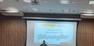 Cacá e Renan, do Histórias Encantadas, movimentam a formação da educação infantil