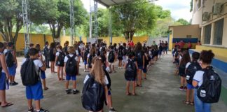 Projeto de lei garante uniformes para alunos da rede municipal em 2023