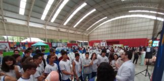 Alunos da rede municipal participam de evento na escola estadual Dom Daniel Comboni