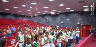 Cerimônia de formatura para alunos da EJA com Qualificação Profissional