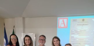 Equipe Seme recebe orientações sobre material suplementar de apoio pedagógico à alfabetização