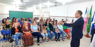 Prefeitura implanta o Projeto Xadrez Pedagógico nas escolas em tempo integral