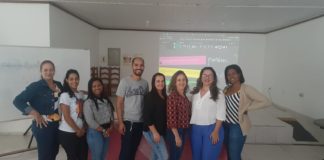 Professores de língua portuguesa realizam oficina sobre gêneros textuais