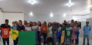 Escolas em tempo integral recebem material esportivo