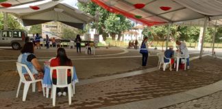 Creas realiza ação na Praça Adélio Lubiana para pessoas em situação de rua