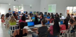 Comunicação alternativa é tema da formação de professores da educação especial