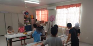 Crianças atendidas pelos Creas preparam “Canteirinho do chá”