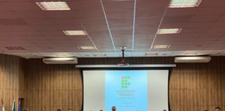 Prefeitura e Ifes realizam aula inaugural do Pré-Ifes para alunos da rede municipal