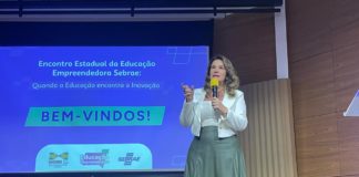 Secretaria de Educação apresenta caso de sucesso da EMEFTI Bairro Altoé em encontro estadual do SEBRAE