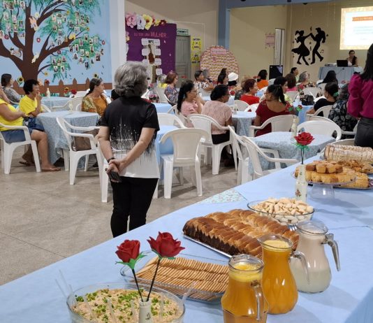 “Café com Elas” celebra Mês da Mulher e idosas são protagonistas