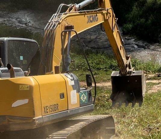 Prefeitura realiza limpeza e manutenção de barragem que abastece a Comunidade de Boa Vista