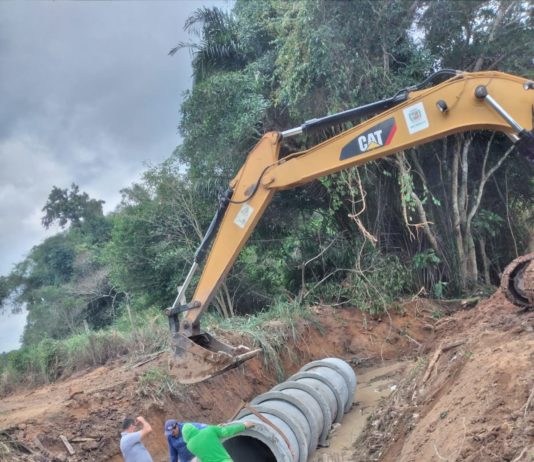Ponte em péssimo estado de conservação é substituída por bueiro em Santa Rita do Pipinuque