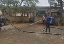 Secretaria de Obras realiza mutirão de limpeza na comunidade do Poção