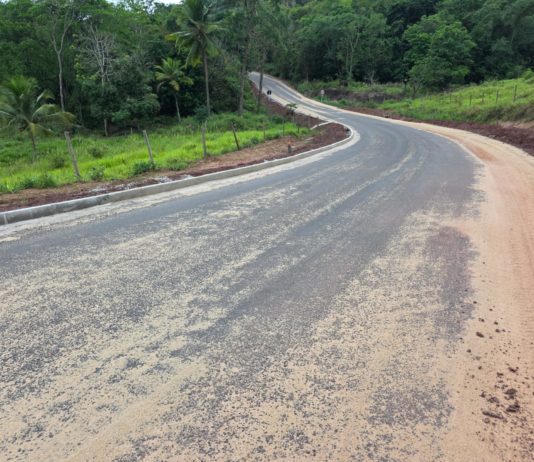 Prefeitura garante recapeamento asfáltico da estrada que liga sede à APA Pedra do Elefante