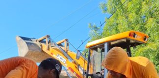 Prefeitura realiza mutirão de limpeza no bairro Altoé