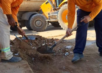 Prefeitura realiza mutirão de limpeza no bairro Altoé