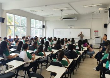 Prefeitura de Nova Venécia realiza oficina para implantação da coleta seletiva no município