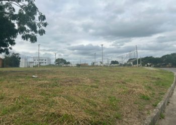 Prefeitura intensifica serviços de roçagem no bairro Flora Parque nesta semana e amplia ações para outros bairros de Nova Venécia