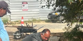 Prefeitura realiza levantamento de meios-fios e rebaixamento de ruas para evitar alagamentos