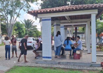 Ação em rede leva vacinação, testes rápidos e atendimento médico à população em situação de rua em Nova Venécia