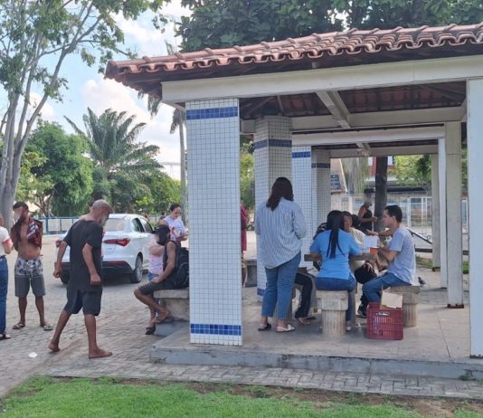 Ação em rede leva vacinação, testes rápidos e atendimento médico à população em situação de rua em Nova Venécia