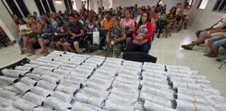Prefeitura de Nova Venécia entrega mais 250 óculos gratuitos à população